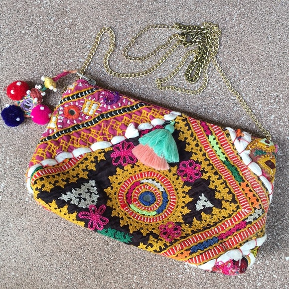Handbags - NWOT gypsy boho Embroidered Indian Moroccan clutch crossbody bag